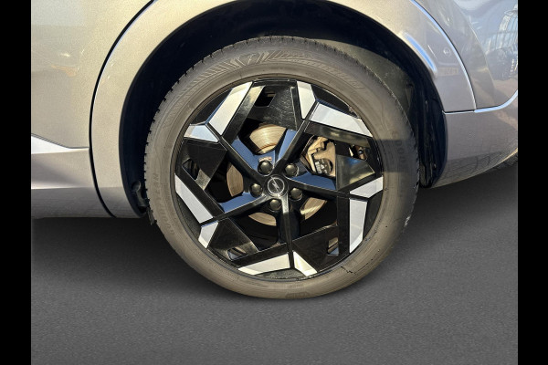 Opel Grandland 1.6 Turbo Plug-In Hybrid 4x4 GSe | 300 PK | 4X4 | Navigatie