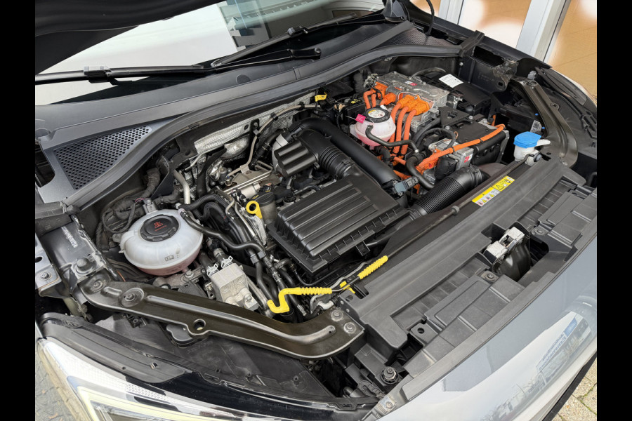 Seat Tarraco 1.4 TSI e-Hybrid PHEV FR / 20"LM / 360 camera / Trekhaak (1800kg)  / Keyless / Navi / Carplay / BTW