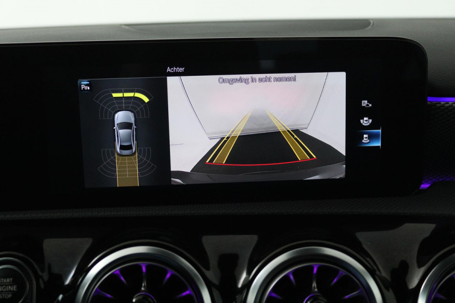Mercedes-Benz A-Klasse 180 Business Solution Luxury (SFEERVERLICHTING, STOELVERWARMING, CAMERA, CRUISE CONTROL, SENSOREN)