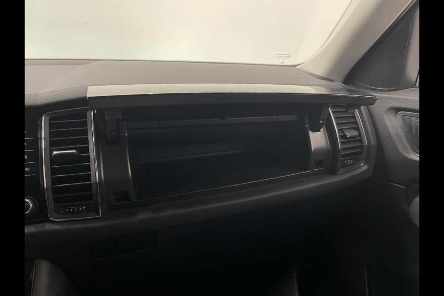 Škoda Kodiaq 1.5 TSI Sportline Business Airco ECC Navi Carplay 19" LM Velgen Leder/Alcantara PDC VA+ 360 Camera Stoelverwarming voor & achter
