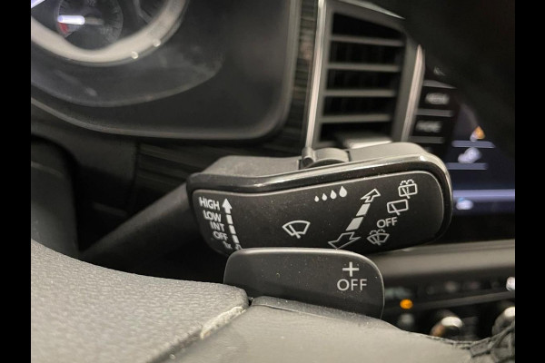 Škoda Kodiaq 1.5 TSI Sportline Business Airco ECC Navi Carplay 19" LM Velgen Leder/Alcantara PDC VA+ 360 Camera Stoelverwarming voor & achter