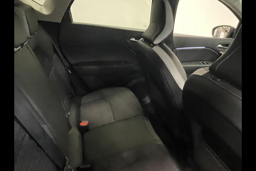 Renault Captur 1.0 TCe 90 techno Navigatie Apple Carplay/Android Auto Camera Parkeersensoren achter Cruise Control Full Led Climate Control Lichtmetalen velgen