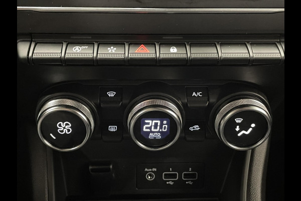 Renault Captur 1.0 TCe 90 techno Navigatie Apple Carplay/Android Auto Camera Parkeersensoren achter Cruise Control Full Led Climate Control Lichtmetalen velgen