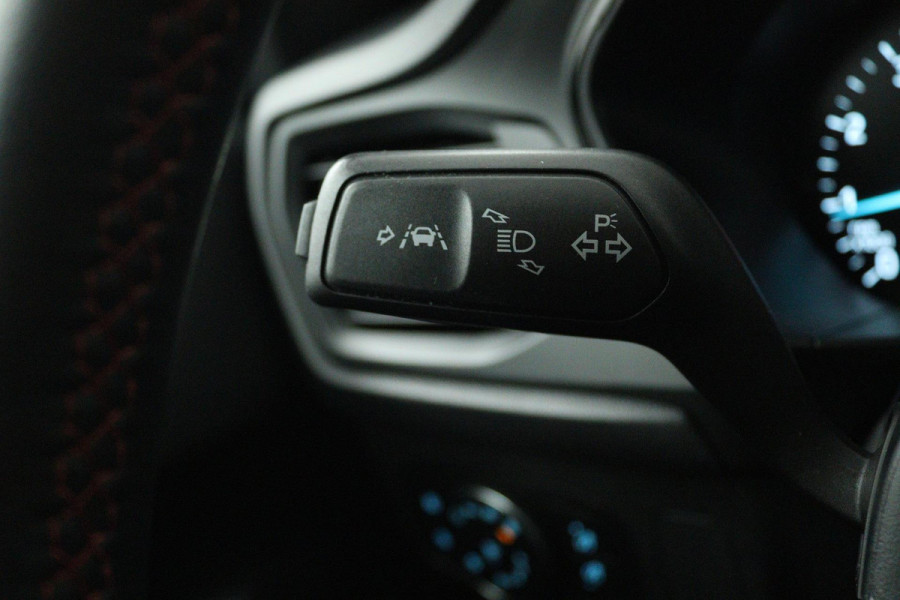 Ford Focus 1.0 EcoBoost Hybrid ST Line X Business (CAMERA, STOEL/STUUR VERWARMING, LANE-ASSIST, CRUISE CONTROL ADAPTIEF)