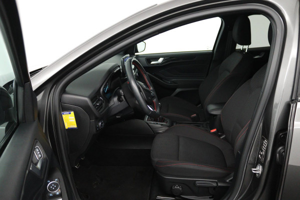 Ford Focus 1.0 EcoBoost Hybrid ST Line X Business (CAMERA, STOEL/STUUR VERWARMING, LANE-ASSIST, CRUISE CONTROL ADAPTIEF)