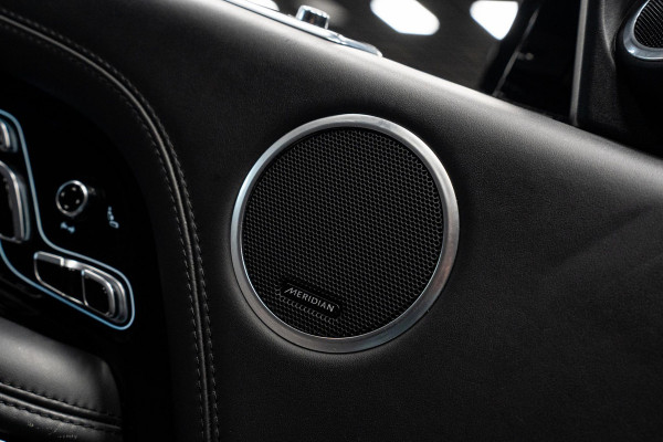 Land Rover Range Rover 3.0 TDV6 Autobiography *Meridian / Panoramadak / Stoelventilatie / Massage / Standkachel / Carplay / Head-up