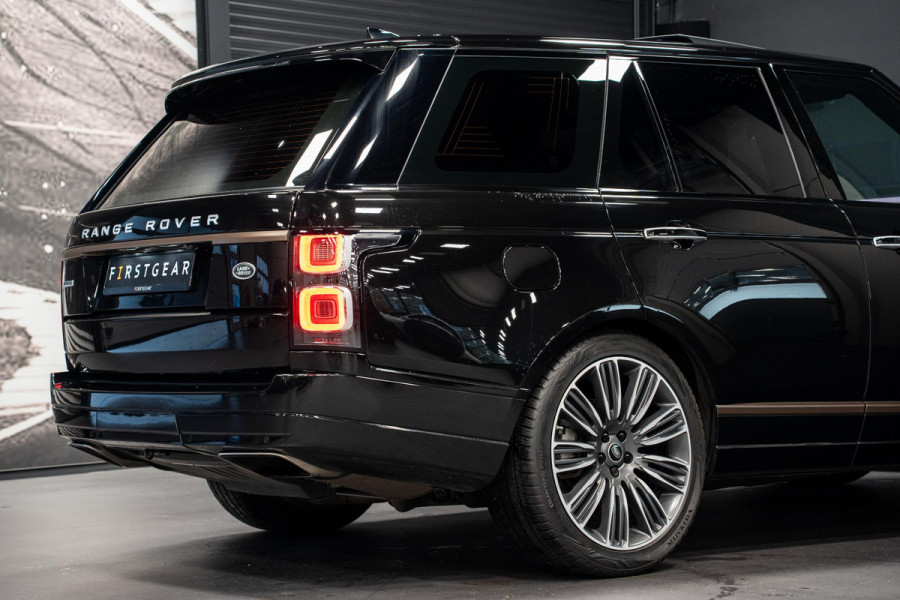 Land Rover Range Rover 3.0 TDV6 Autobiography *Meridian / Panoramadak / Stoelventilatie / Massage / Standkachel / Carplay / Head-up