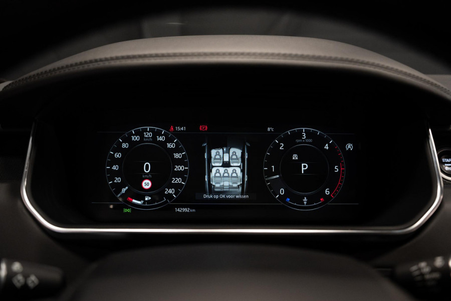 Land Rover Range Rover 3.0 TDV6 Autobiography *Meridian / Panoramadak / Stoelventilatie / Massage / Standkachel / Carplay / Head-up
