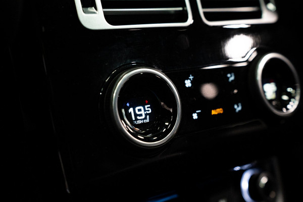 Land Rover Range Rover 3.0 TDV6 Autobiography *Meridian / Panoramadak / Stoelventilatie / Massage / Standkachel / Carplay / Head-up