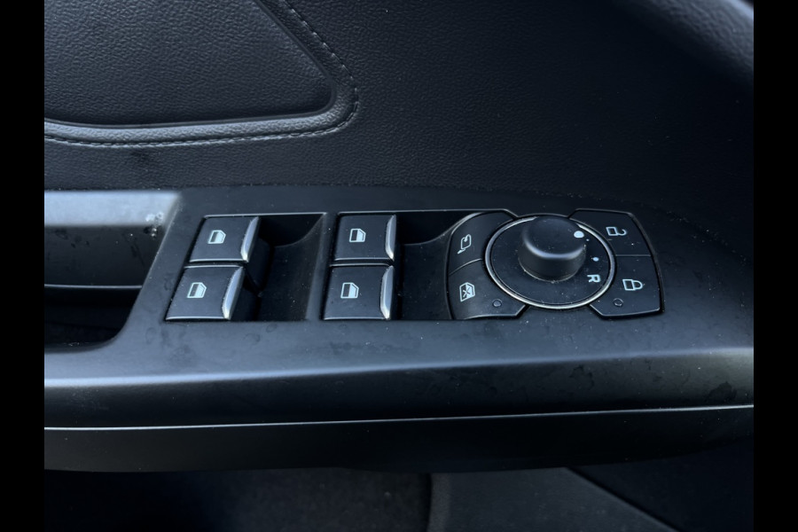 Ford FOCUS Wagon 1.0 EBH Titanium X