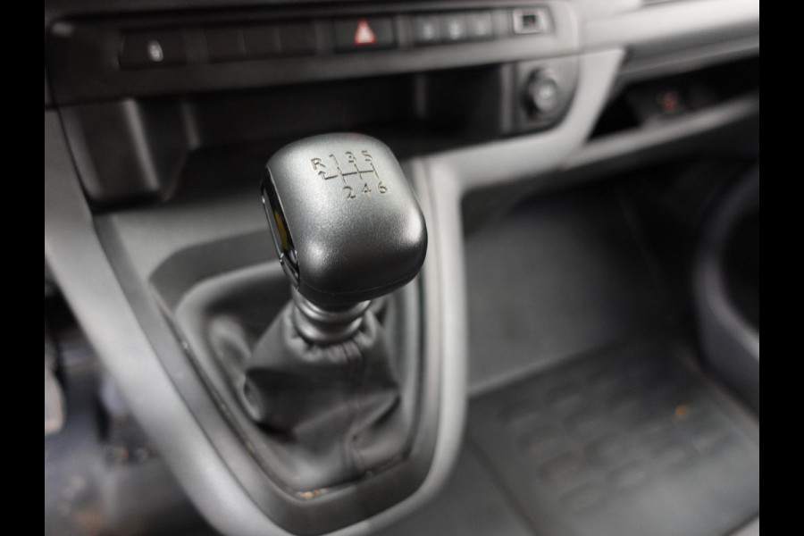 Opel Vivaro Combi 1.5 CDTI L2H1 Cruise Control  Parkeersensoren Achter  Bluetooth Airco Voor en Achter  Schuifdeur Rechts en Links