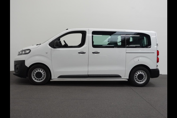 Opel Vivaro Combi 1.5 CDTI L2H1 Cruise Control  Parkeersensoren Achter  Bluetooth Airco Voor en Achter  Schuifdeur Rechts en Links