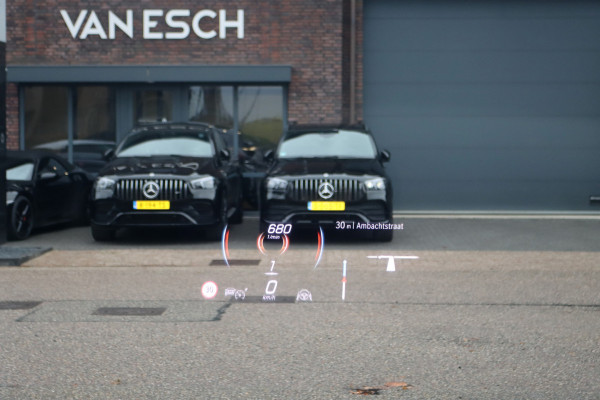 Mercedes-Benz GLE AMG 63 S 4MATIC+ Premium+ Aut9 | 612PK | Facelift | Airmatic | Distronic+ | AMG Drivers Package | Burmester | Trekhaak | Stoelventilatie | HUD | Luchtkwaliteitspakket |