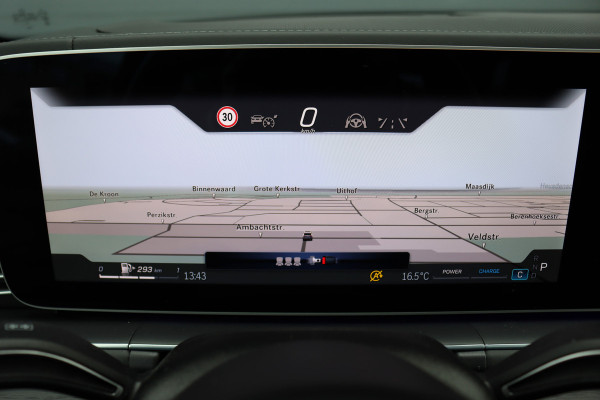 Mercedes-Benz GLE AMG 63 S 4MATIC+ Premium+ Aut9 | 612PK | Facelift | Airmatic | Distronic+ | AMG Drivers Package | Burmester | Trekhaak | Stoelventilatie | HUD | Luchtkwaliteitspakket |