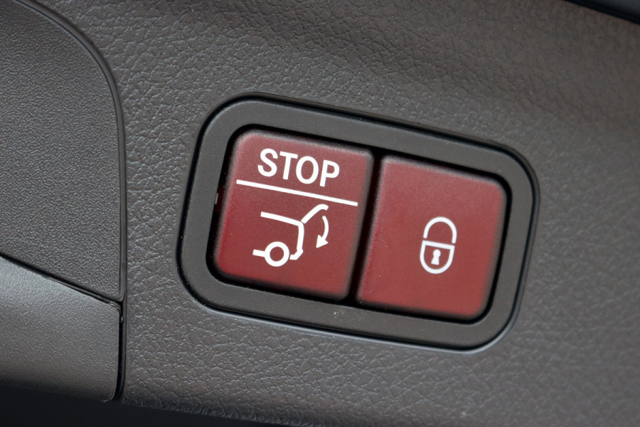 Mercedes-Benz GLE AMG 63 S 4MATIC+ Premium+ Aut9 | 612PK | Facelift | Airmatic | Distronic+ | AMG Drivers Package | Burmester | Trekhaak | Stoelventilatie | HUD | Luchtkwaliteitspakket |