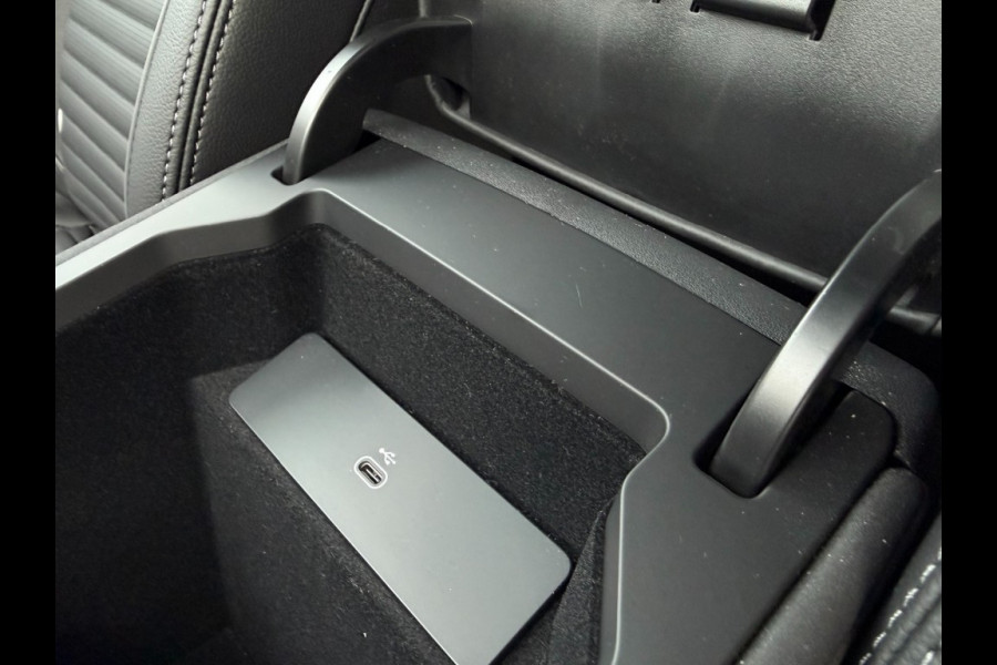 Land Rover Discovery Sport P270e PHEV Dynamic SE ACC/Meridian 5jr garantie Trekhaak Panoramadak