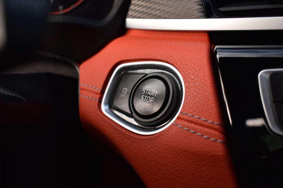 BMW X2 M35iA 306PK HIGH EXECUTIVE M-SPORT HARMAN-KARDON/CAMERA/PANORAMADAK