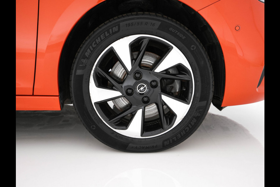 Opel CORSA-E Elegance 50 kWh [ 3-Fase ] {SOH-94%} (INCL-BTW) Aut. *FULL-LED | DIGI-COCKPIT | LEATHER-MICROFIBRE | NAVI-FULLMAP |  CAMERA | CARPLAY | ECC | KEYLESS | CRUISE | DAB | LANE-ASSIST | PDC | SPORT-SEATS | PRIVACY-GLASS | 16"ALU*