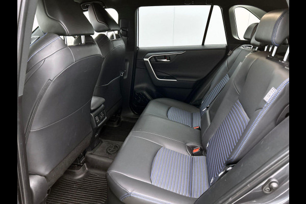 Toyota RAV4 2.5 Hybrid 218PK Style 360-CAMERA | CARPLAY & NAVI  | STOF-LEDER | BI-TONE  | JBL