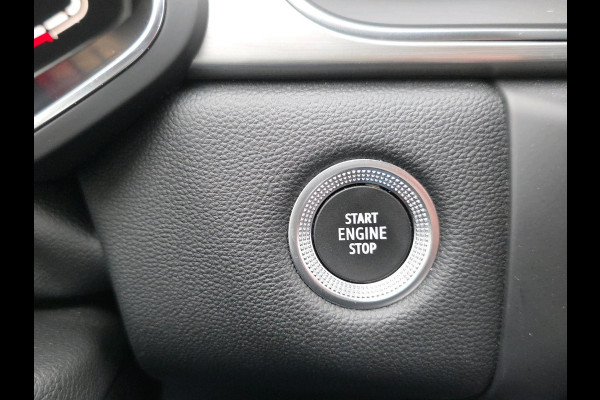 Renault Captur 1.3 TCe 140 R.S. Line | Automaat | Trekhaak | 360 camera | Two tone | Stoel/Stuurverwarming | Adaptive Cruisecontrol |