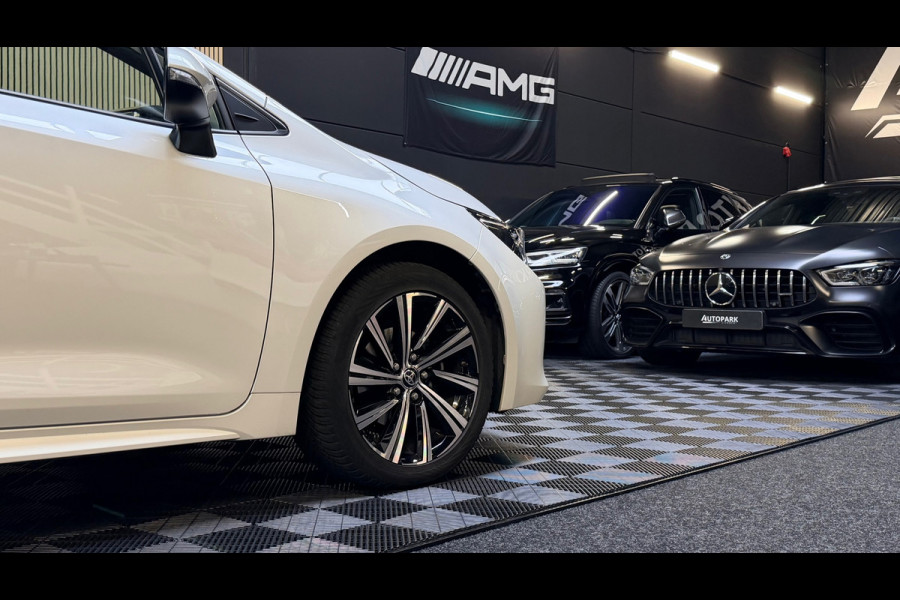 Toyota Corolla 1.8 Hybrid Business Plus BTW|AUTOMAAT|KEYLESS|CAMERA|LED|DEALERONDERHOUDEN|NAP|NLAUTO|HALF LEDER|TREKHAAK|STOELVERW