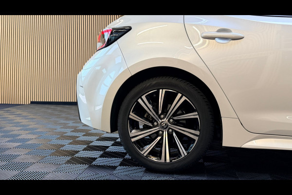 Toyota Corolla 1.8 Hybrid Business Plus BTW|AUTOMAAT|KEYLESS|CAMERA|LED|DEALERONDERHOUDEN|NAP|NLAUTO|HALF LEDER|TREKHAAK|STOELVERW