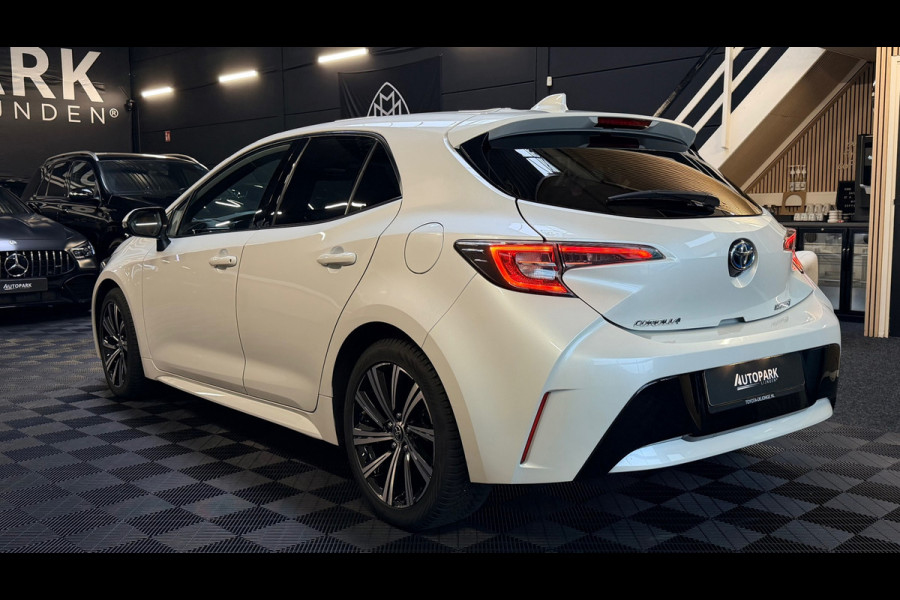 Toyota Corolla 1.8 Hybrid Business Plus BTW|AUTOMAAT|KEYLESS|CAMERA|LED|DEALERONDERHOUDEN|NAP|NLAUTO|HALF LEDER|TREKHAAK|STOELVERW