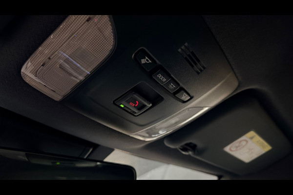 Toyota Corolla 1.8 Hybrid Business Plus BTW|AUTOMAAT|KEYLESS|CAMERA|LED|DEALERONDERHOUDEN|NAP|NLAUTO|HALF LEDER|TREKHAAK|STOELVERW