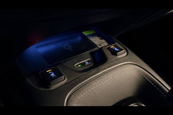 Toyota Corolla 1.8 Hybrid Business Plus BTW|AUTOMAAT|KEYLESS|CAMERA|LED|DEALERONDERHOUDEN|NAP|NLAUTO|HALF LEDER|TREKHAAK|STOELVERW