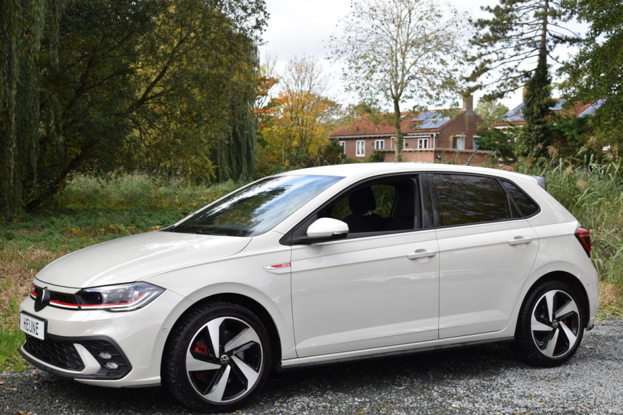Volkswagen Polo 2.0 TSI GTI TSI 210PK DSG GTI-SPORT LED/CARPLAY/PDC