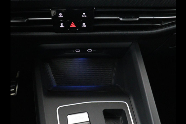 Volkswagen Golf 1.5 eTSI R-Line | Stoel & stuurverwarming | Camera | Sportstoelen | Sfeerverlichting | Digital Cockpit | Carplay | Adaptive cruise | Full LED