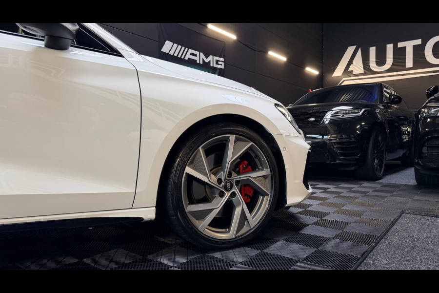 Audi S3 Sportback 2.0 TFSI S3 quattro Edition One Panoramadak/Sfeerverlichting/Carplay/ACC/Stoelverwarming/Dealeronderhouden/310PK