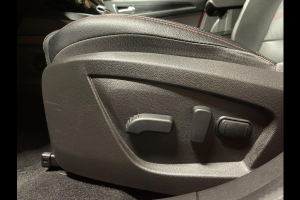 Renault Arkana 1.6 E-Tech Hybrid 145 R.S. Line|CARPLAY|CAMERA|ACC|BOSE|STOEL-,STUURVERW|LANE-ASSIST|INC.BTW|1e EIG|NL-AUTO|NAP|