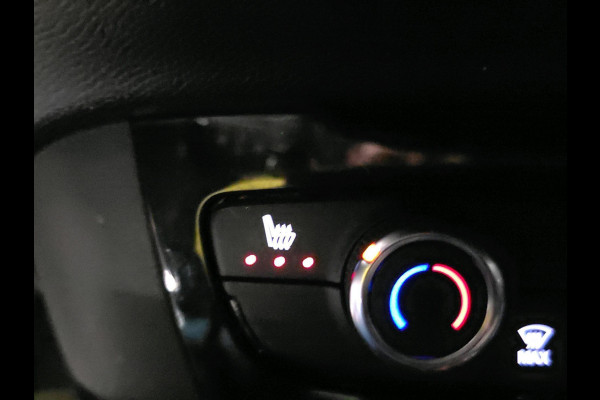 Opel Corsa 1.2 Level 2 | Two Tone | Stoel/Stuurverwarming | Navigatie | Achteruitrijcamera | Cruisecontrol |