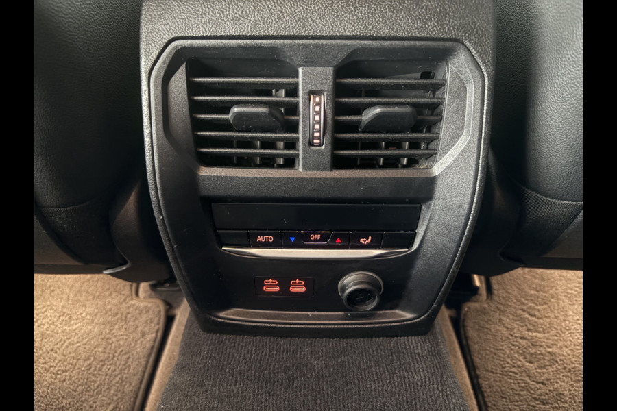 BMW 3-serie 330i M-Sport 260pk Automaat High Exec.Edition SCHUIFDAK/HARMANKARDON/LEDER/360CAMERA/HUD/19INCH