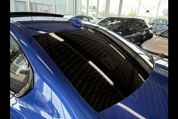 BMW 3-serie 330i M-Sport 260pk Automaat High Exec.Edition SCHUIFDAK/HARMANKARDON/LEDER/360CAMERA/HUD/19INCH