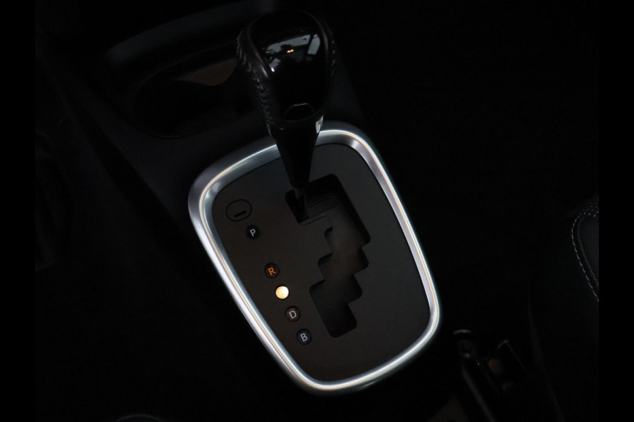 Toyota Yaris 1.5 Hybrid Executive | Panoramadak | Cruise Control | Dealer onderhouden