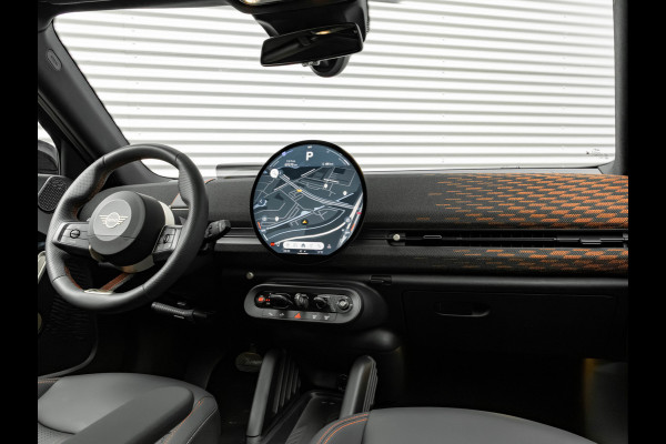 MINI Mini Aceman E - John Cooper Works - Pakket M - JCW - Panoramadak