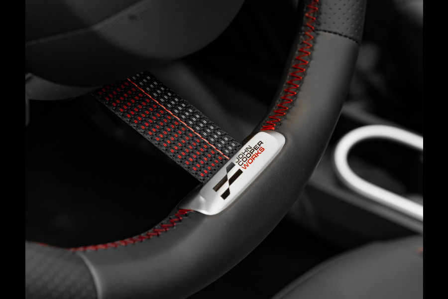 MINI Mini Aceman E - John Cooper Works - Pakket M - JCW - Panoramadak