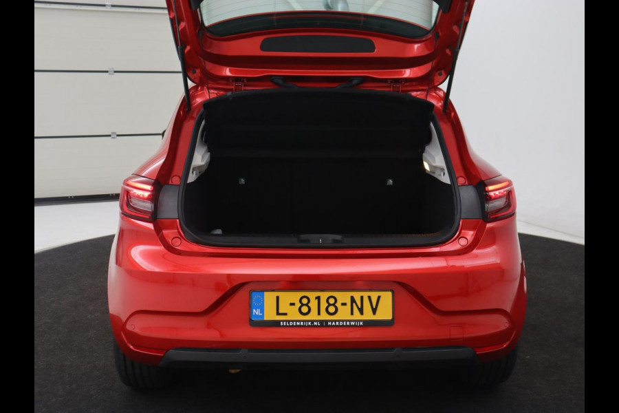 Renault Clio 1.6 E-Tech Hybrid 140 Business Zen | Camera | Carplay | Navigatie | Full LED | Cruise control | Airco | DAB | Bluetooth