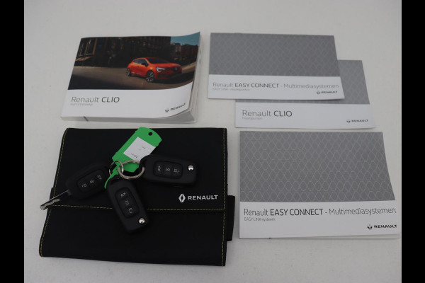 Renault Clio 1.6 E-Tech Hybrid 140 Business Zen | Camera | Carplay | Navigatie | Full LED | Cruise control | Airco | DAB | Bluetooth