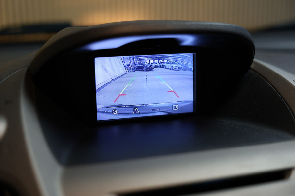 Ford Tourneo Courier 1.0 Titanium 1eEIG! BT CAMERA DAB STOELVW CLIMA '18