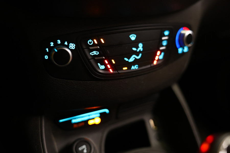 Ford Tourneo Courier 1.0 Titanium 1eEIG! BT CAMERA DAB STOELVW CLIMA '18