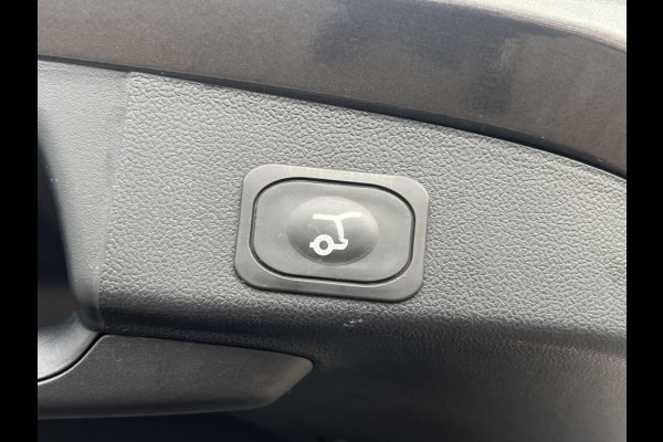 Ford FOCUS Wagon 1.0 EBH Active X 155PK AUTOMAAT! PANODAK! DRIVERPACK!