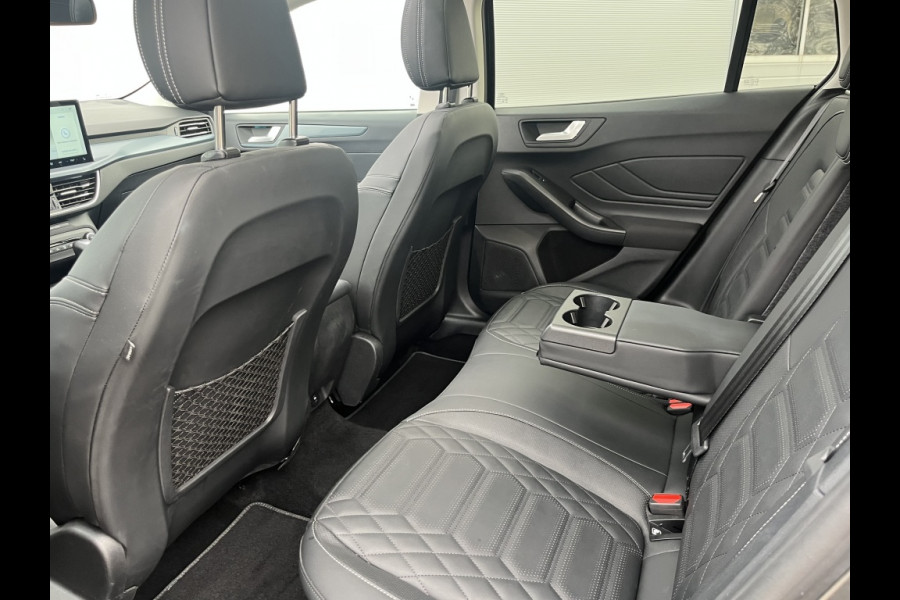 Ford FOCUS Wagon 1.0 EBH Active X 155PK AUTOMAAT! PANODAK! DRIVERPACK!