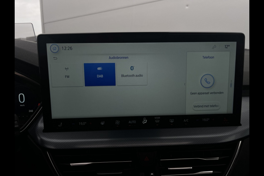 Ford FOCUS Wagon 1.0 EBH Active X 155PK AUTOMAAT! PANODAK! DRIVERPACK!