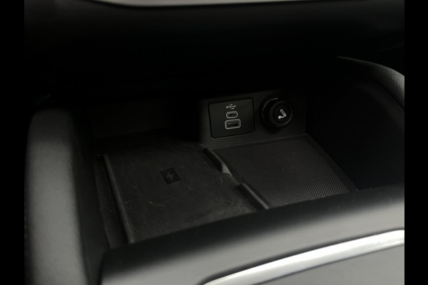 Ford FOCUS Wagon 1.0 EBH Active X 155PK AUTOMAAT! PANODAK! DRIVERPACK!