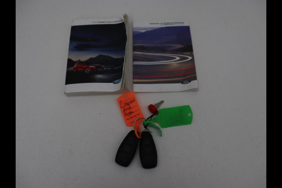 Ford Kuga 2.5 PHEV ST-Line X | Panoramadak | Head-Up | Trekhaak | Stoelverwarming | 360 Camera | B&O Sound | Carplay | Navigatie | Achterbankverwarming | Half leder | Keyless | Plug In