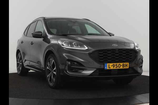 Ford Kuga 2.5 PHEV ST-Line X | Panoramadak | Head-Up | Trekhaak | Stoelverwarming | 360 Camera | B&O Sound | Carplay | Navigatie | Achterbankverwarming | Half leder | Keyless | Plug In