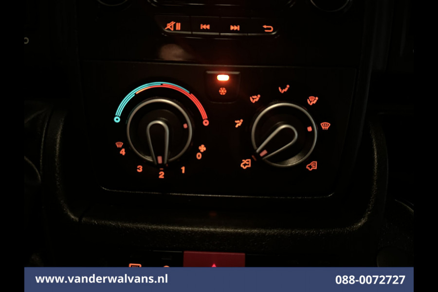Peugeot Boxer 2.2 BlueHDi 141pk Bakwagen Laadklep Euro6 Airco | Cruisecontrol |1055kg laadvermogen bijrijdersbank